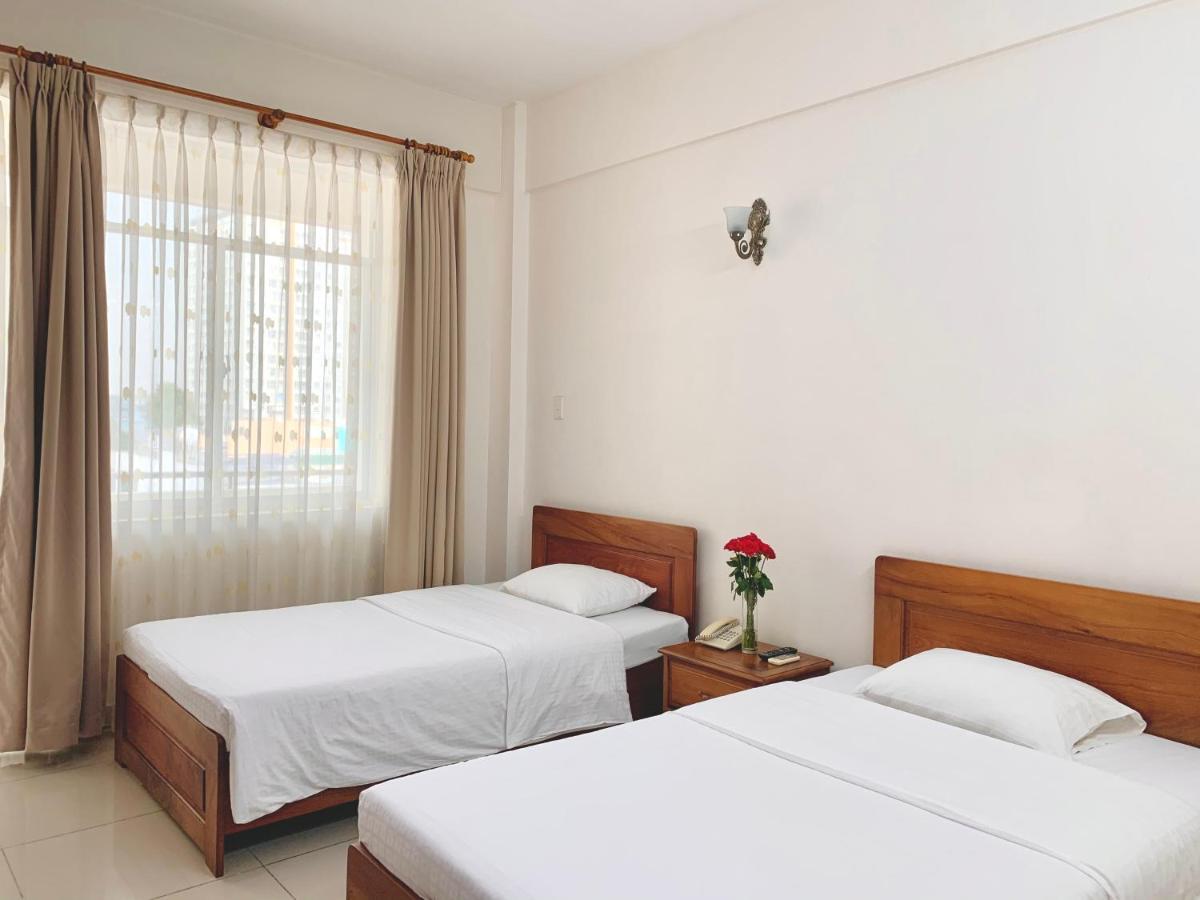 Tan Son Nhat 2 Hotel Ho Chi Minh City Bagian luar foto