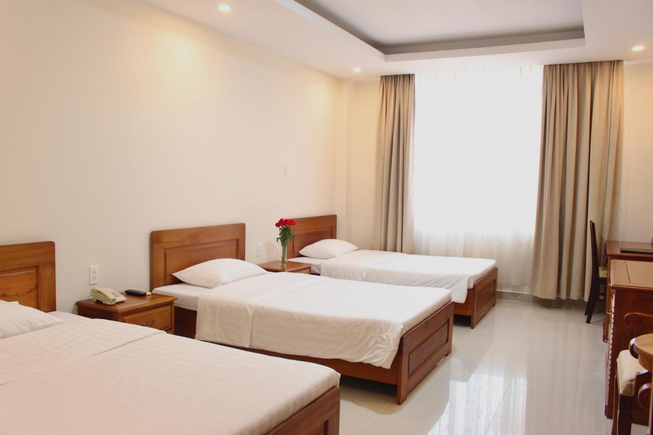 Tan Son Nhat 2 Hotel Ho Chi Minh City Bagian luar foto